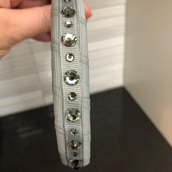 Stunning jewel fancy headband - Picture 4 of 4